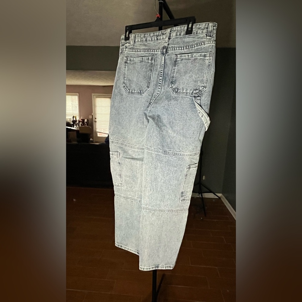 Cargo Jeans